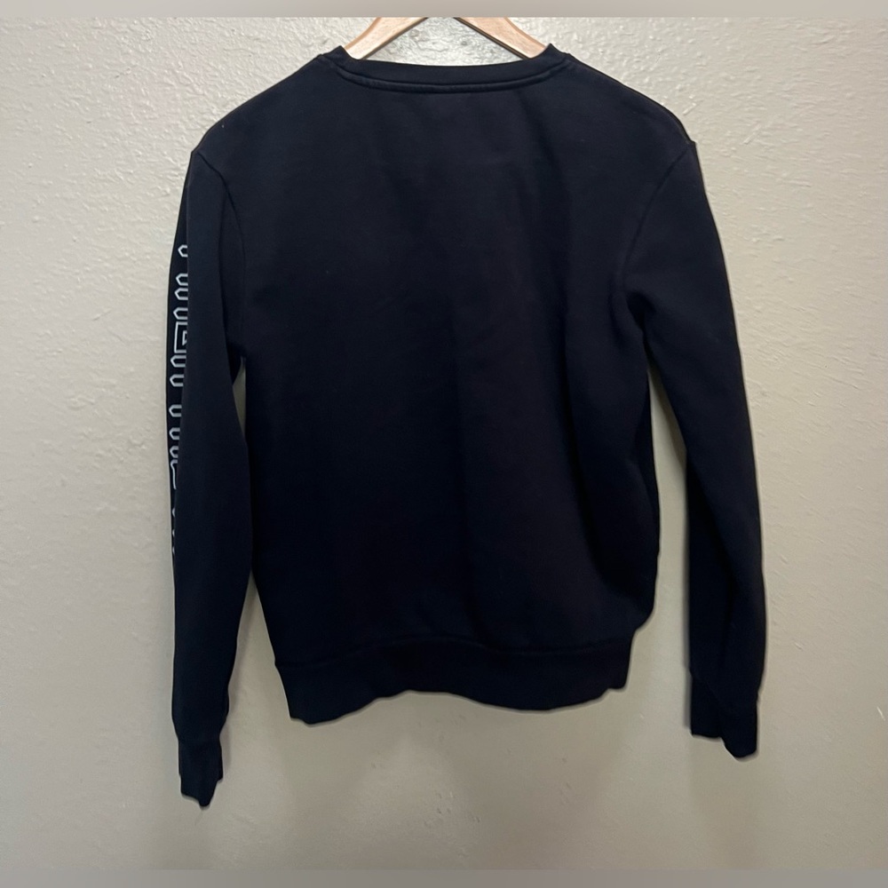 H&M Sweater - Picture 2 of 4